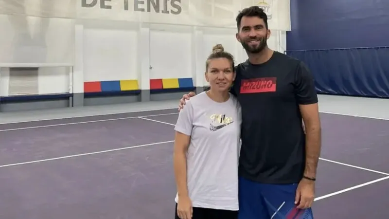 Simona Halep și Horia Tecău, surprinși așa cum nu se aștepta nimeni să-i vadă. Au blocat până și traficul. Exclusiv