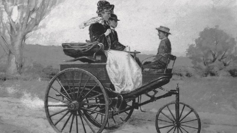 Prima persoana din lume care a condus o mașină a fost o femeie! A furat prototipul și l-a trasformat într-un autovehicul funcțional