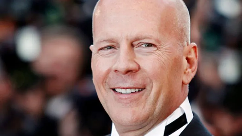 Prietenii soției lui Bruce Willis, îngrijorați de starea de sănătate a acesteia. Cu ce se confruntă fostul model