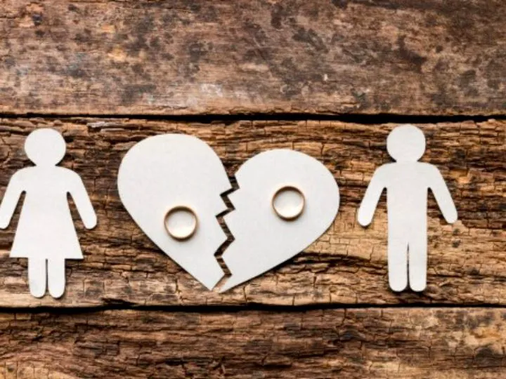 De ce vrei să divorțezi de Ion? Pentru că nu mai e de rangul meu. E genială continuarea