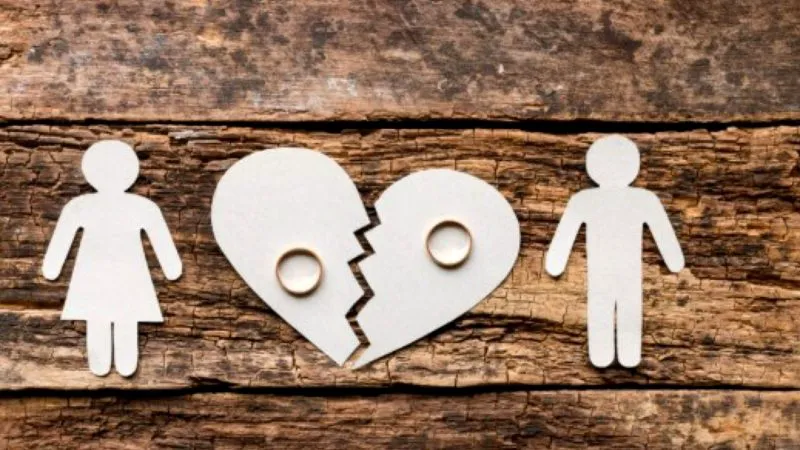 De ce vrei să divorțezi de Ion? Pentru că nu mai e de rangul meu. E genială continuarea