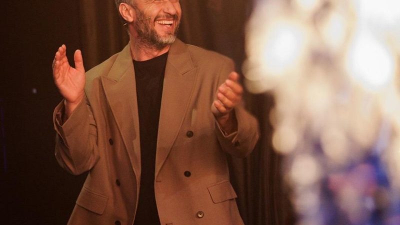 Fiul genial al lui Dragoș Bucur face altceva decât copiii de vârsta lui – Fotografie rară