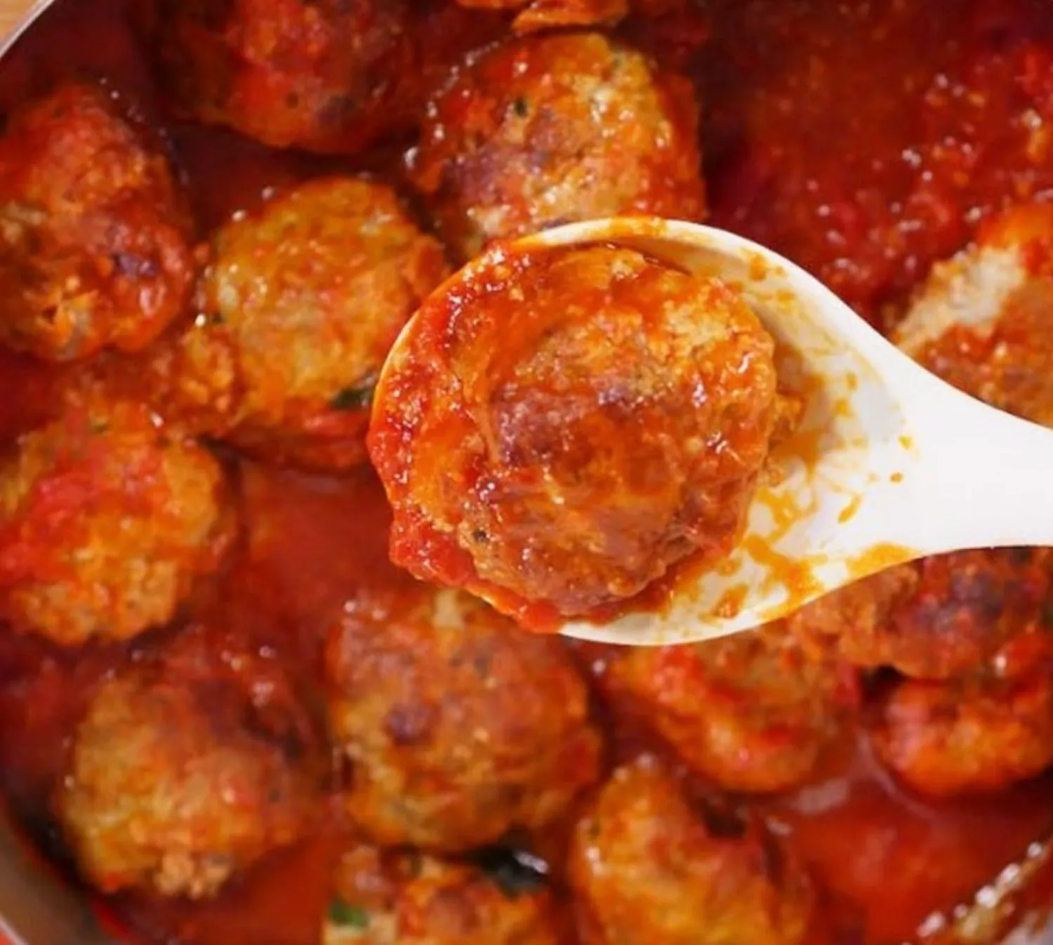 Un alt fel de chifteluțe marinate. Rețeta din Italia pe care nu trebuie să o ratați