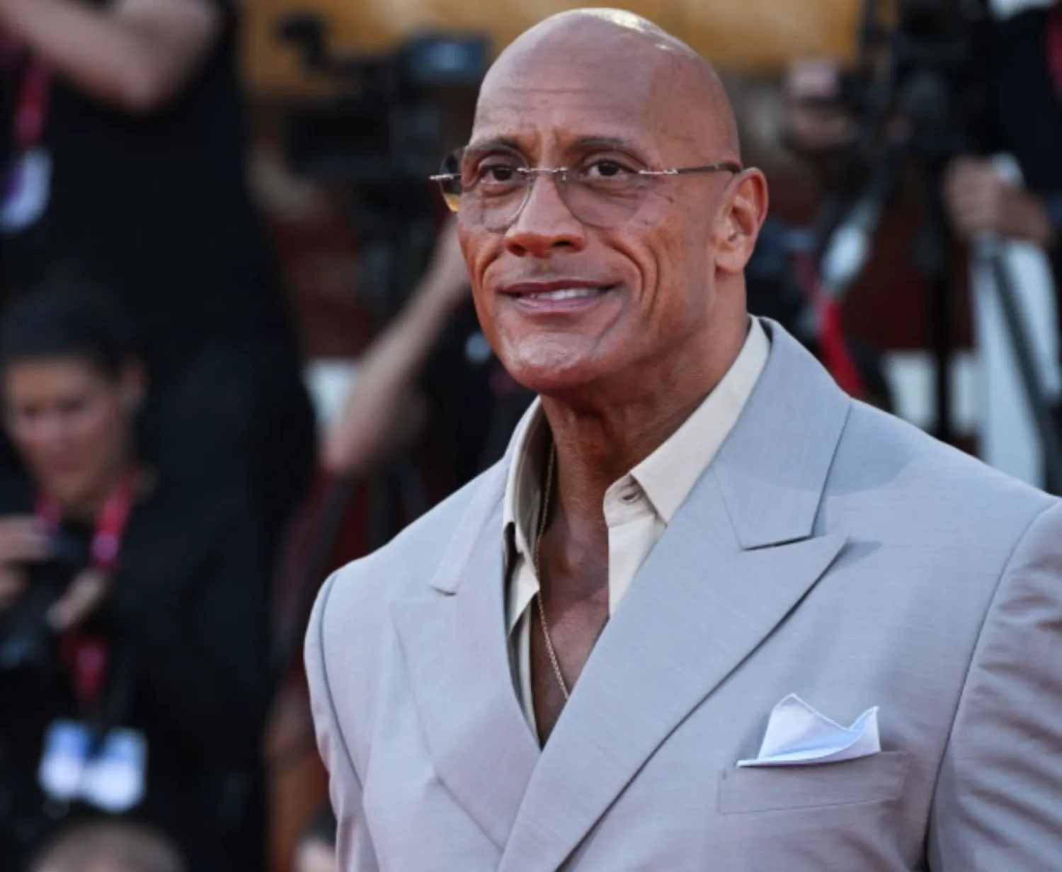Succesul actorului Dwayne Johnson nu se bazează doar pe carismă și fizicul impunător. Mai există un motiv