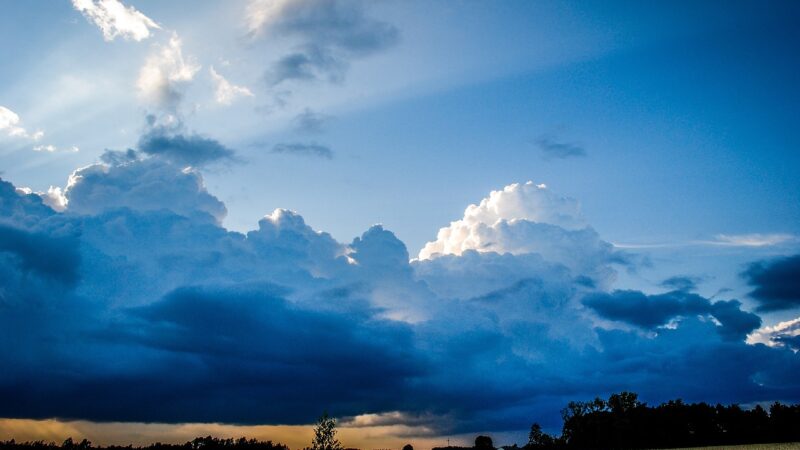 Cea mai lungă vară. Meteorologii au vești pentru români