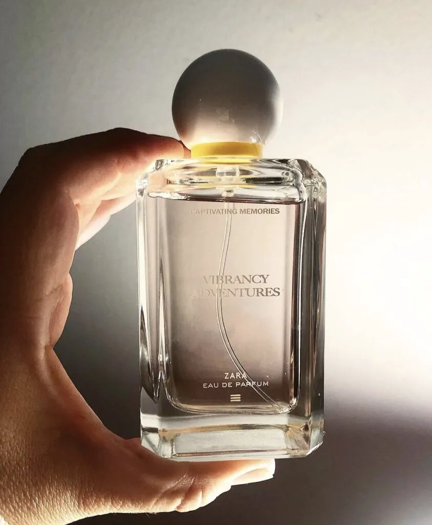 Lux accesibil, cu semnătură de autor. Parfumuri de nișă la preț redus: o colaborare cu Jo Malone de care puțină lume știe