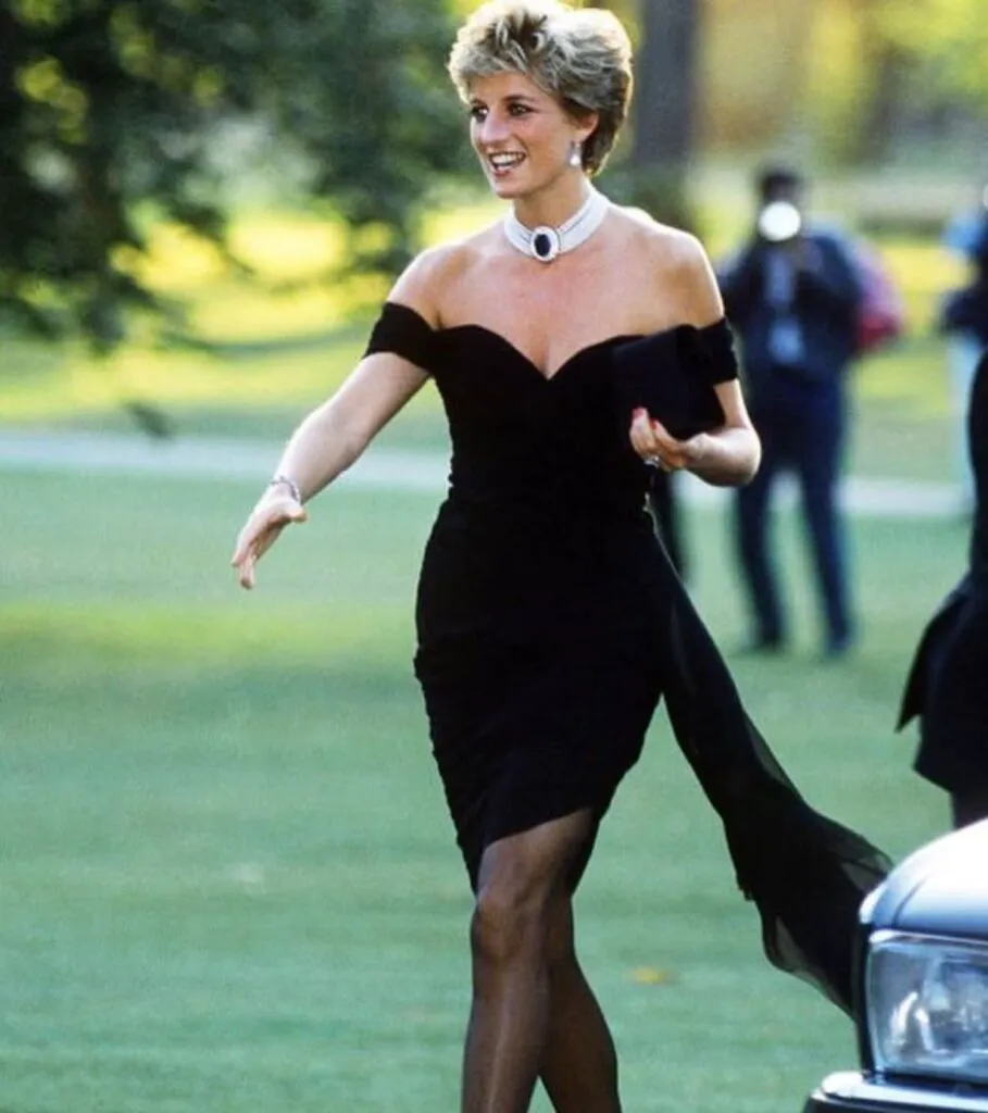 Prințesa Diana în „rochia răzbunării”