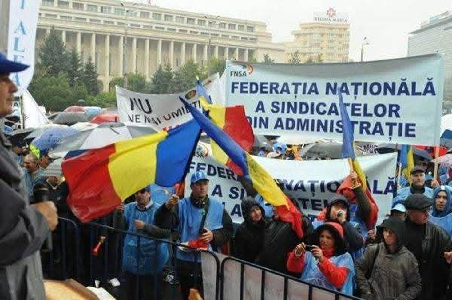 Ministrul Muncii, Florin Manole, arată unde se pot angaja cei dați afară prin reforma lui Bolojan 