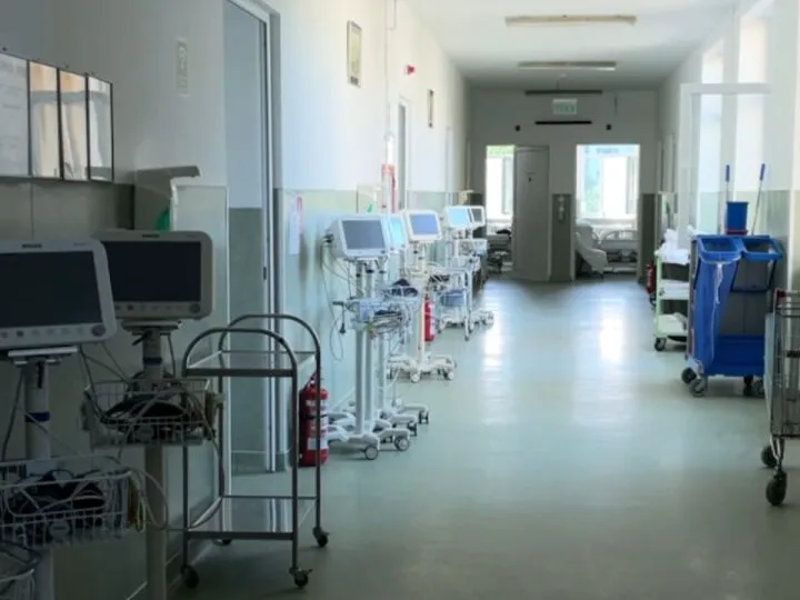 Caz șocant la Urgențe. Doctoriță, acuzată că venea drogată și beată la spital