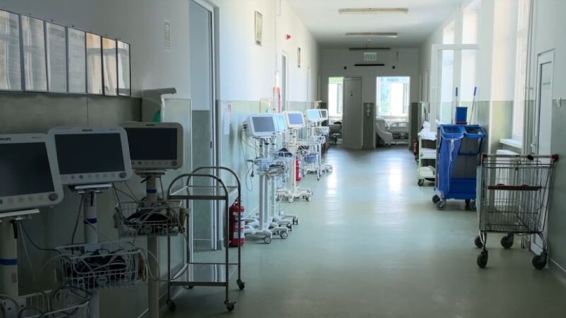 Caz șocant la Urgențe. Doctoriță, acuzată că venea drogată și beată la spital