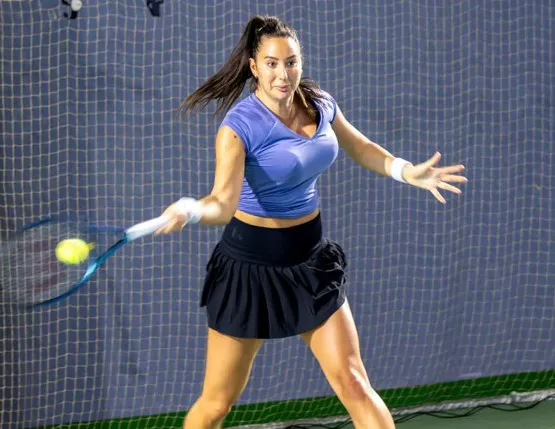 O tenismenă franceză, remarci la adresa operației de micșorare de sâni a Simonei Halep. A dat-o drept exemplu 