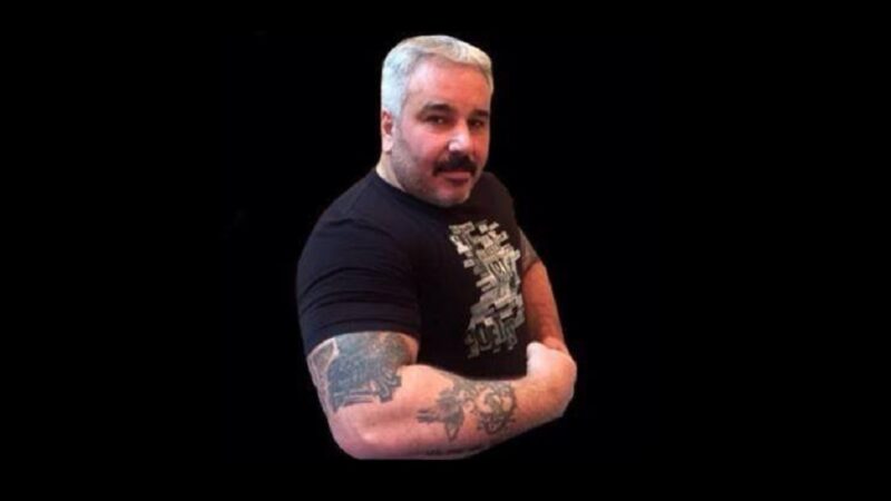 Fiul lui Sile Cămătaru, filmat cum își rupe în bătaie copilul de 12 ani în plină stradă. Băiatul a fost salvat de vecini