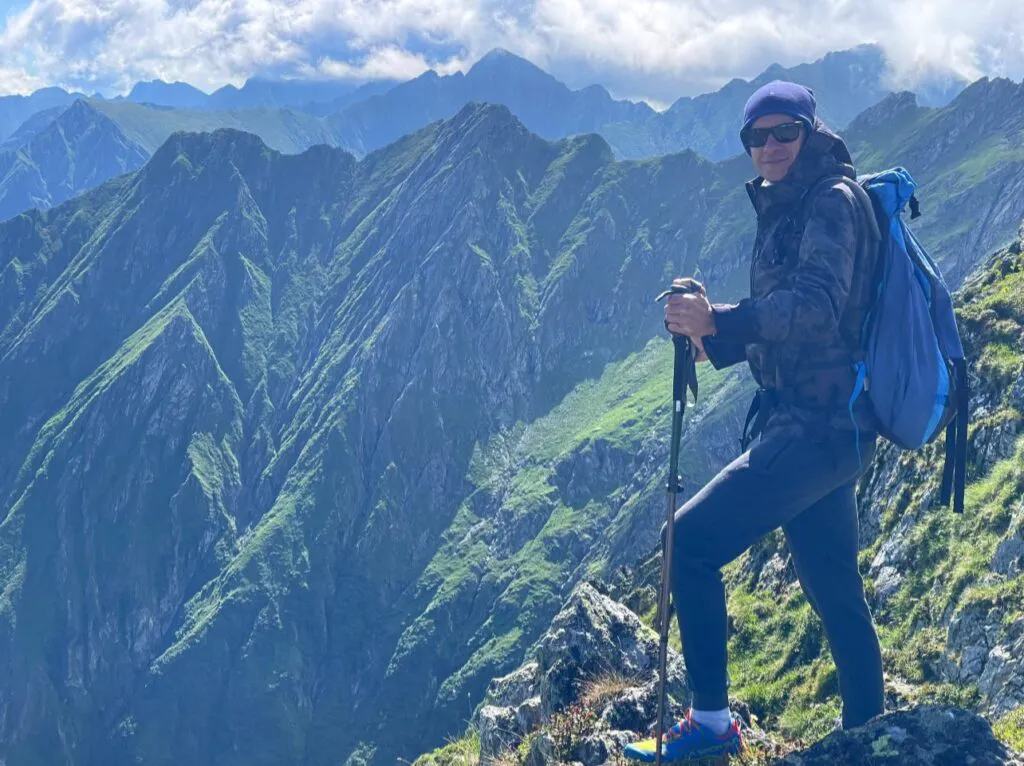 Descoperire dramatică despre femeia care a căzut într-o râpă de 300 de metri la Piatra Craiului. Ar fi fost păcălită