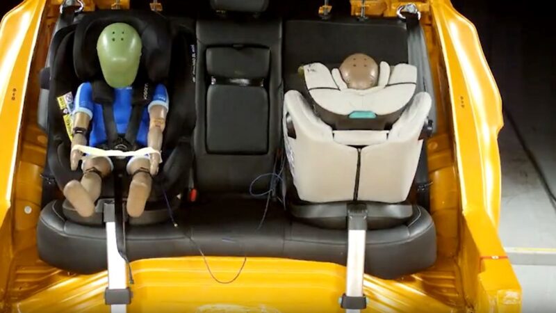 Testul celui mai mare club auto din Europa dezvăluie cele mai sigure scaune auto pentru copii și pericolele modelelor low-cost