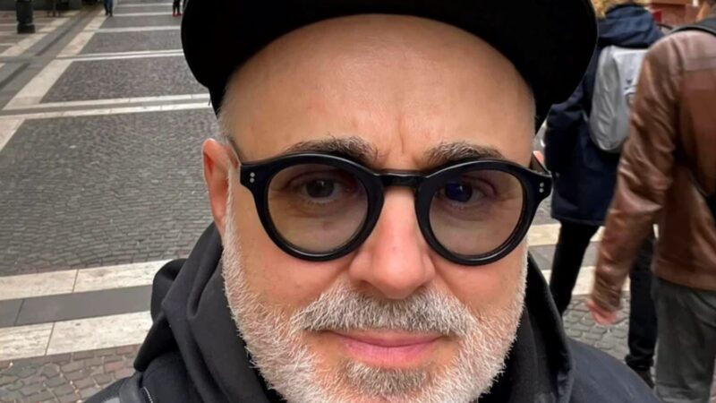 Scandal violent la Târgul de la Agronomie. Designerul Adrian Oianu, agresat de administrator
