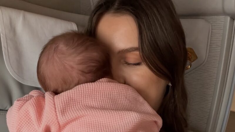 Una dintre cele mai bogate influencere de la noi a încercat să-și ia viața la scurt timp după ce a născut. Dezvăluiri cutremurătoare