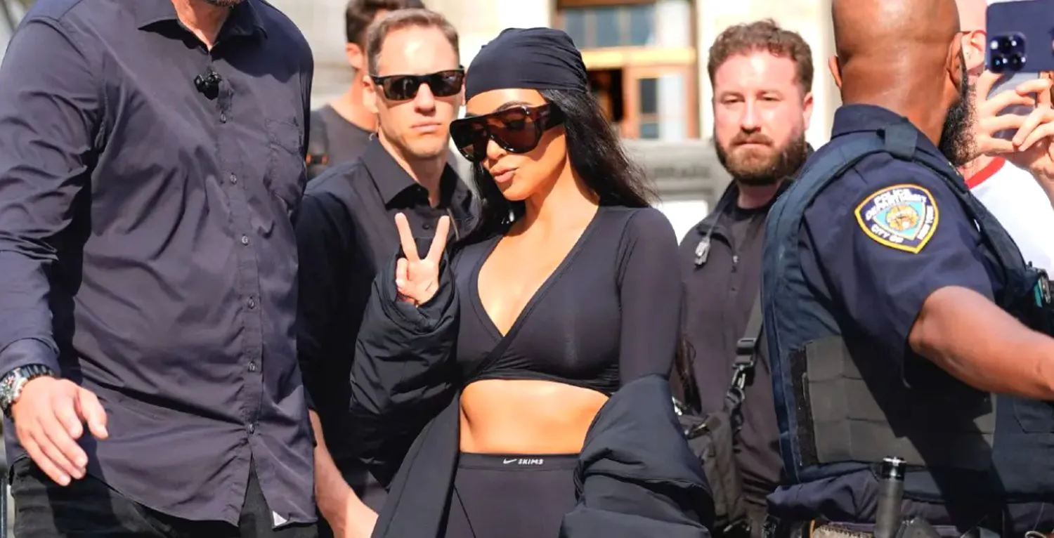 Kim Kardashian, înconjurată de pază nonstop. A fost amenințată cu moartea de o persoană „extrem de apropiată”
