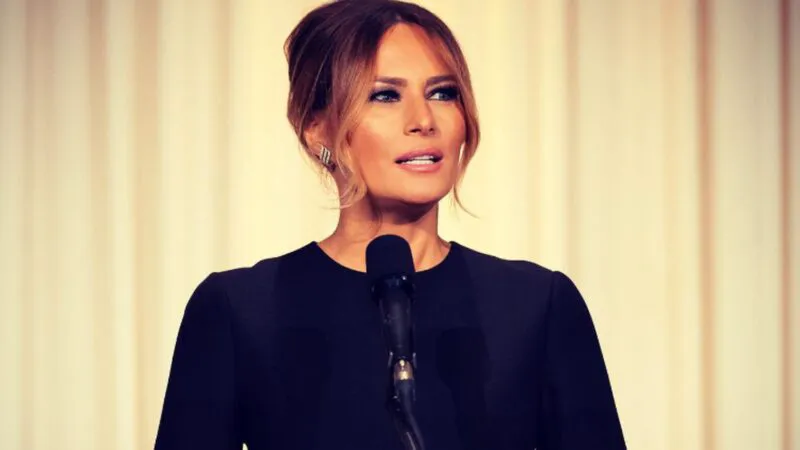 Melania Trump începe pregătirile pentru Crăciun. Lansarea colecției de ornamente „Celebrating America” stârnește controverse