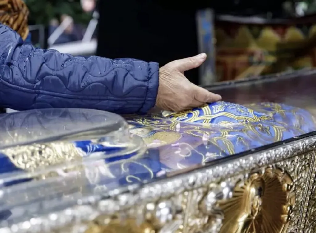Foarte puțini tineri știu povestea Sfintei Parascheva. Iată de ce este iubită atât de mult de români