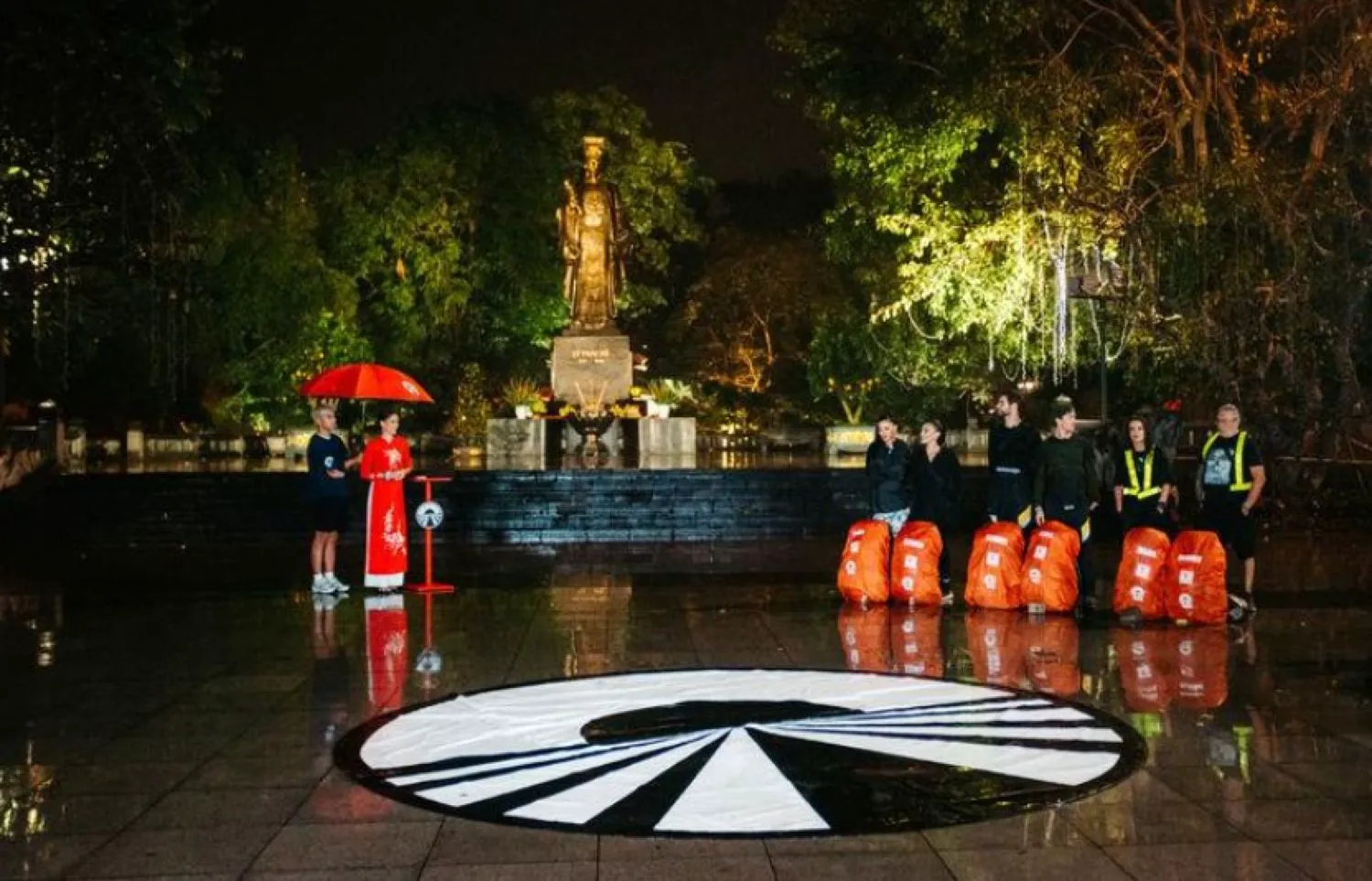 Cea mai grea ultimă cursă din istoria Asia Express. Concurenții au ajuns în satul șerpilor. S-a lăsat cu țipete