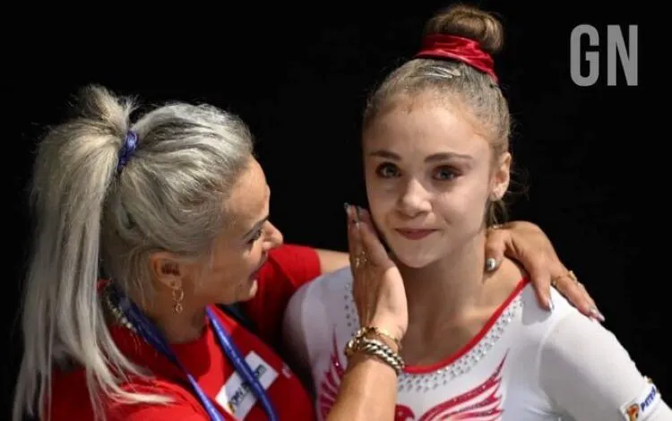 Camelia și Sabrina Voinea, reacție bizară după imaginile care arătau abuzul în sala de gimnastică. Amenință cu instanța