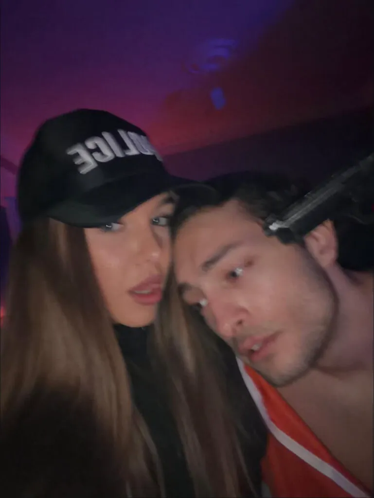 Toto Dumitrescu, premiatul anului pentru costumul de Halloween. Culmea, nici nu s-a costumat total!