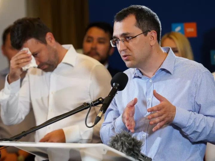 Vlad Voiculescu, mare patriot: „Și… vă lipsește parada militară?”