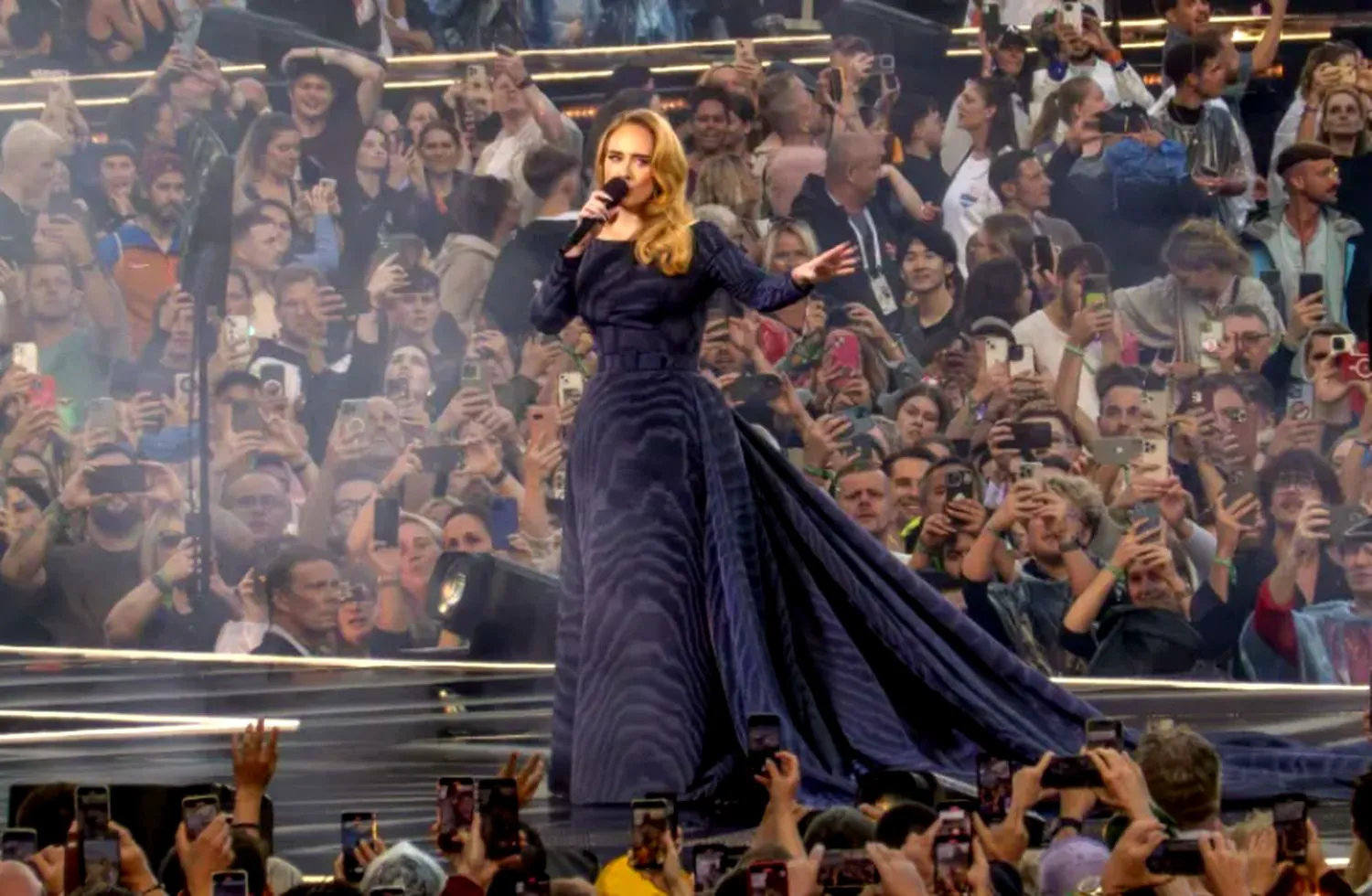 Adele renunță la muzică și se face actriță la Hollywood
