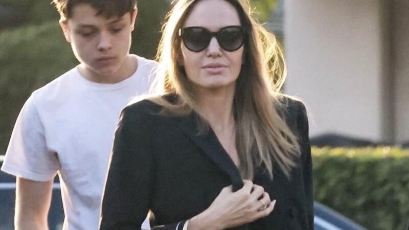 Cum arată acum Knox, fiul Angelinei Jolie și al lui Brad Pitt. Iese la rampă și face lucruri neobișnuite