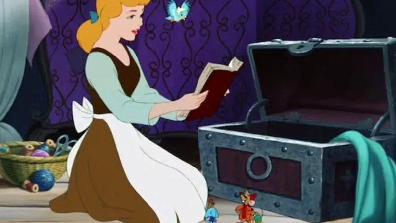 M-am săturat! Eu fac mâncare, eu spăl, eu calc, eu fac curat în casă! De parcă aș fi o Cenușăreasă! Ce răspunde soțul