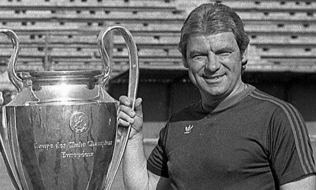 Emeric Ienei a murit. Legendarul fotbalist a ajuns în spital, dar medicii nu au mai avut ce face