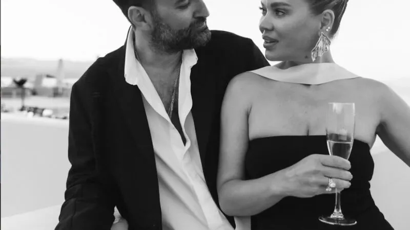 Gina Pistol își arată talentul cu care îl concurează pe Smiley. Vedeta a luat microfonul pentru un moment special