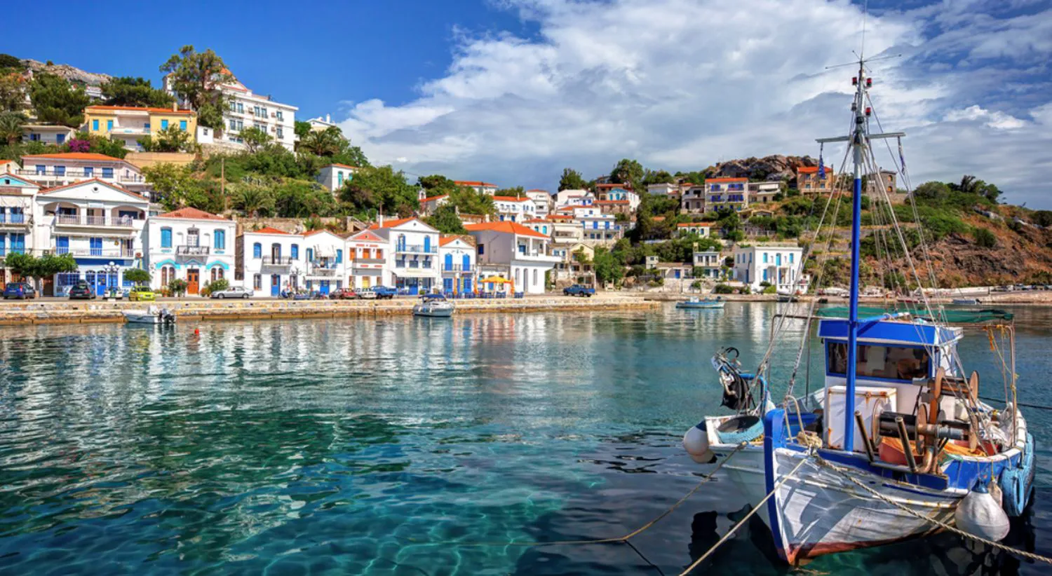 Secretele longevității din zonele albastre. Cum reușesc oamenii să depășească 100 de ani