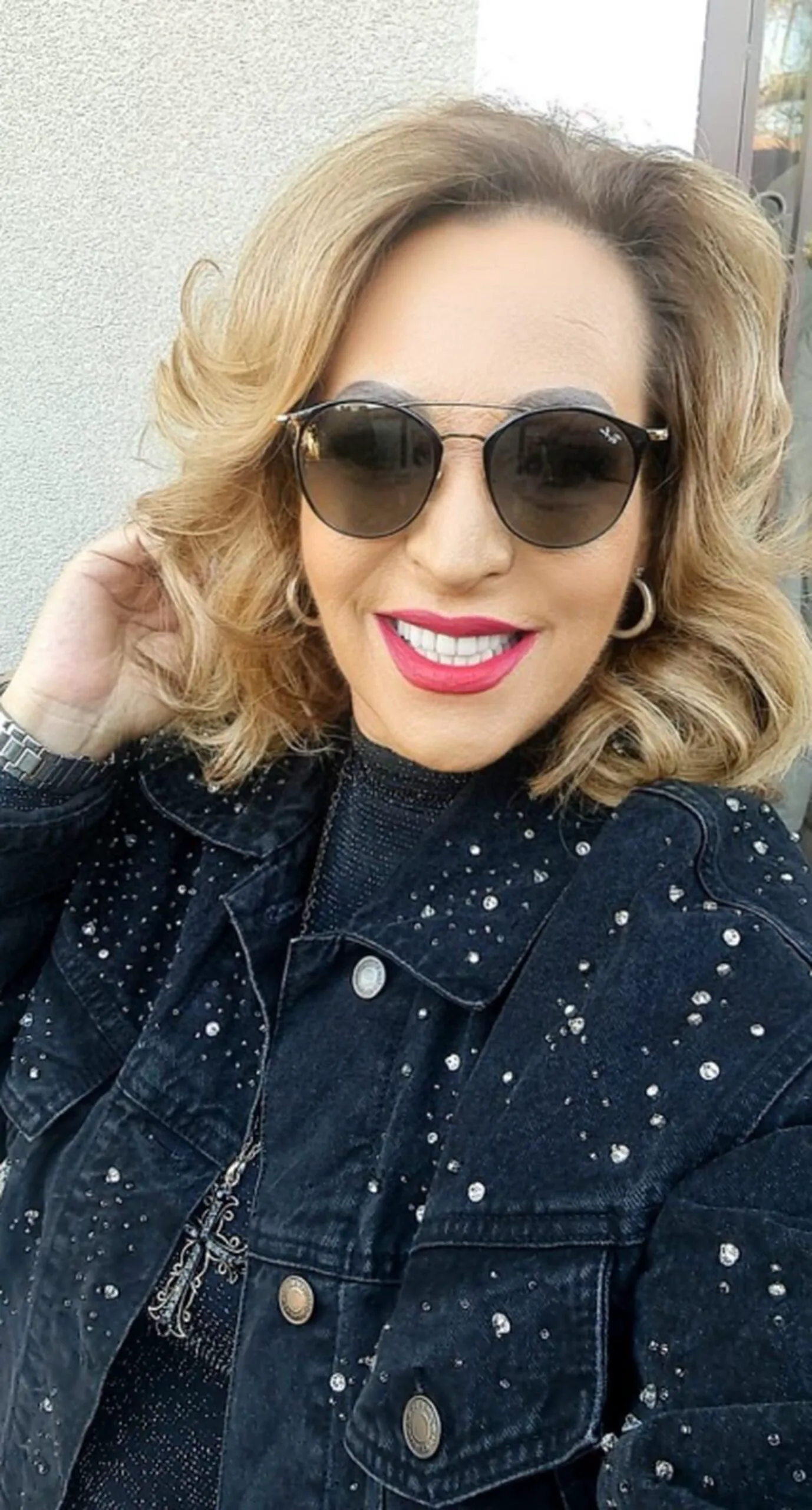 Actrița Jeni Nicolau îi trage de urechi pe psihologii tineri. „Au probleme de comportament, sunt frustrați, neîmpliniți și nefericiți”