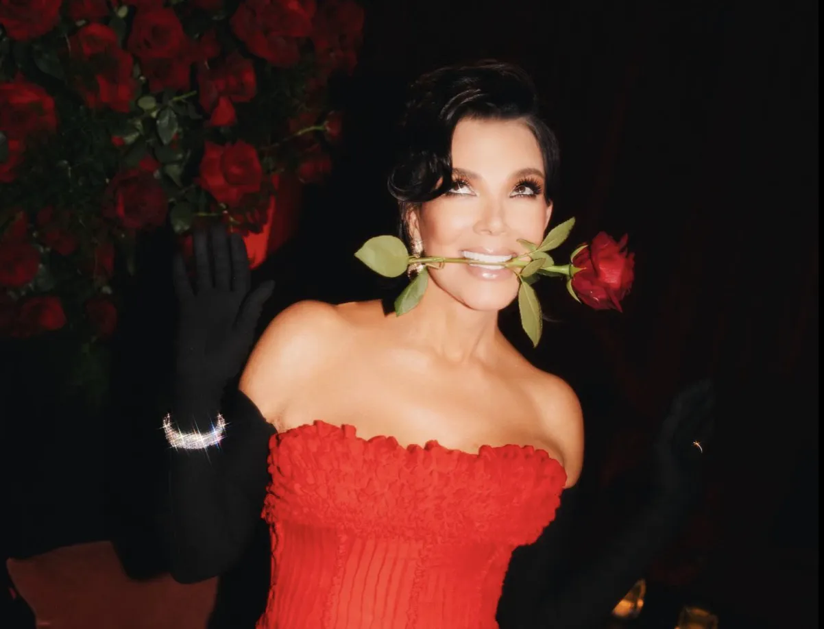 Tot Hollywoodul a venit la ziua ei! La 70 de ani arată ca la 30 – imaginile momentului