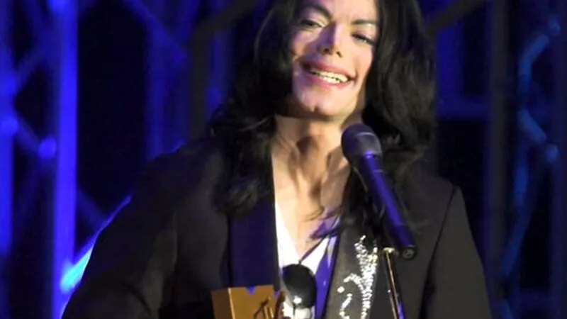 A apărut trailerul filmului „Michael”. Pelicula va arăta „partea bună, cea rea şi cea urâtă” a vieţii regelui muzicii pop