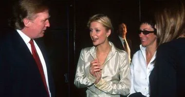 Ghislaine Maxwell pusese ochii pe Paris Hilton. Voia să o ducă în patul lui Epstein