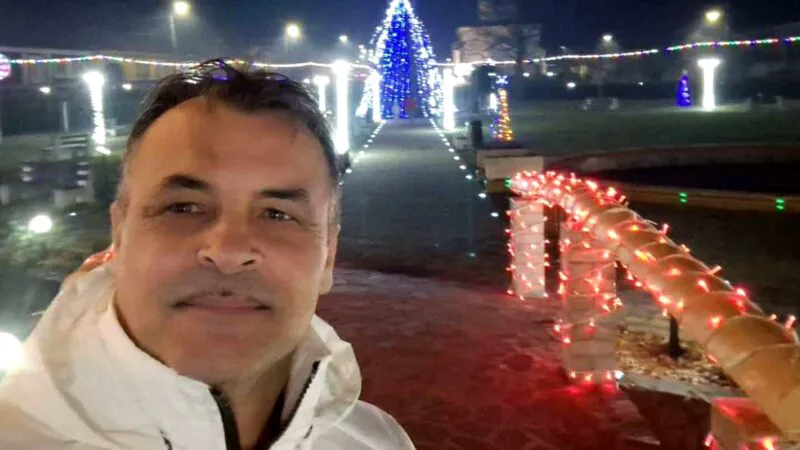 Primarul iubăreț din Livezile, când nu se lipea de secretară, încerca să se lipească de banii publici. E incredibil ce a putut să facă