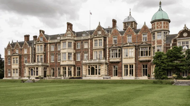 S-a găsit cocaină în apele de pe domeniul regal. Toate animalele sunt infestate