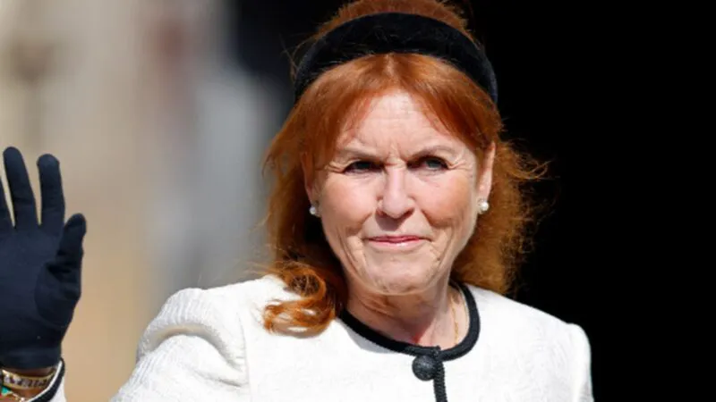 Sarah Ferguson, o ducesă fără rușine. Au ieșit la iveală detalii vulgare din relația cu amantul său
