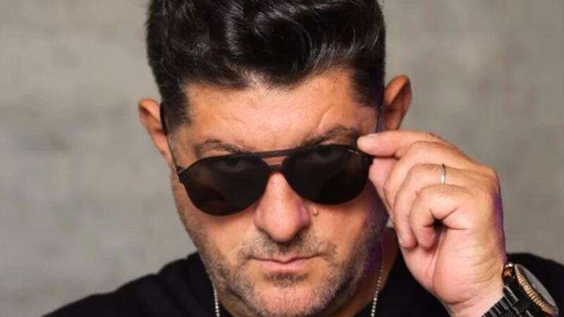 Tavi Colen are o „armă secretă” când vrea să obțină ceva de la fiul său. „A devenit bărbat și a început să se înfoaie la mine”