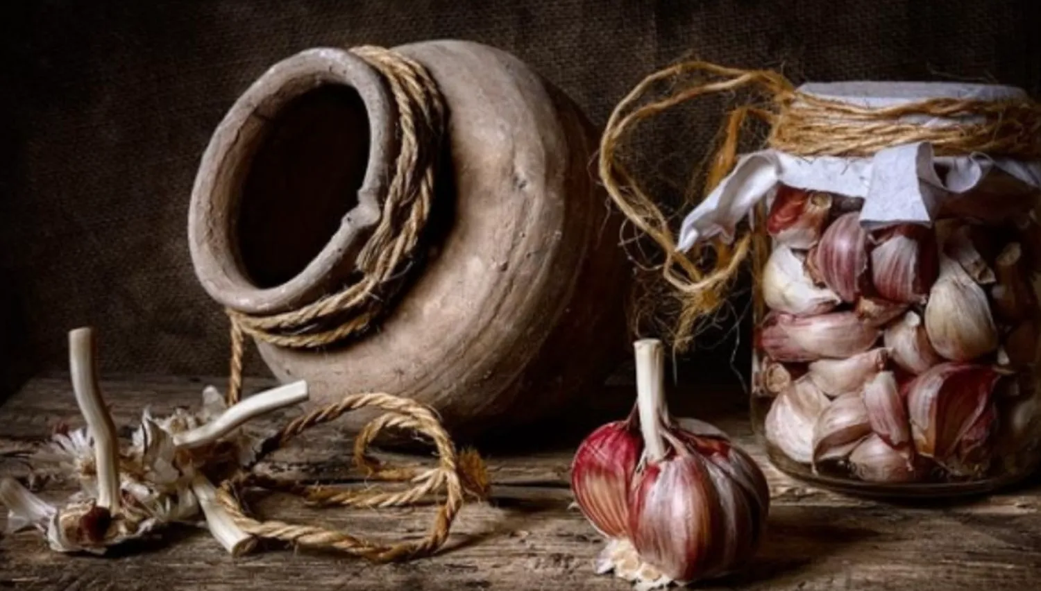 30 noiembrie, Sfântul Andrei. Ultimul loc unde se mai practică „Noaptea strigoiului” ca acum 100 de ani