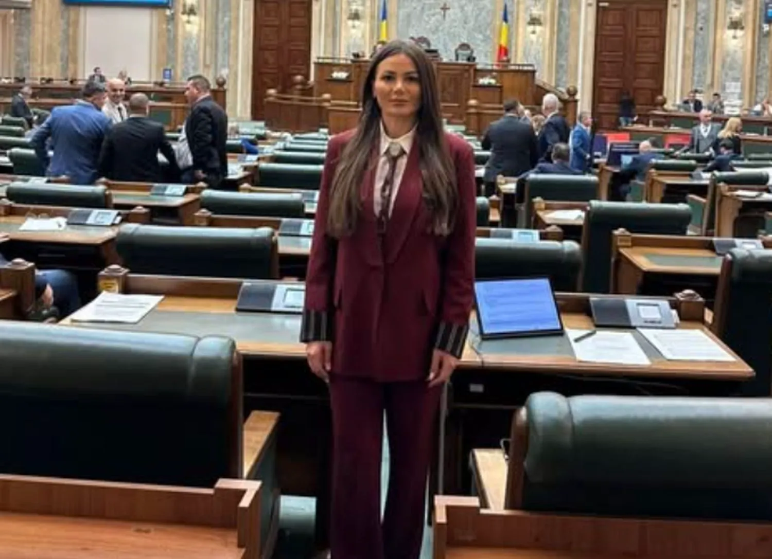 Valentina Aldea, de la asistent medical la femeie de afaceri și senator. Cum a reușit bruneta să facă avere