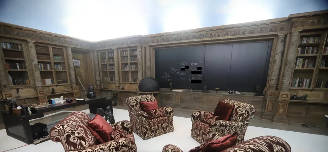 Imagini șocante de pe „Insula Pedofililor”! Ce au găsit anchetatorii în camerele secrete ale lui Jeffrey Epstein 