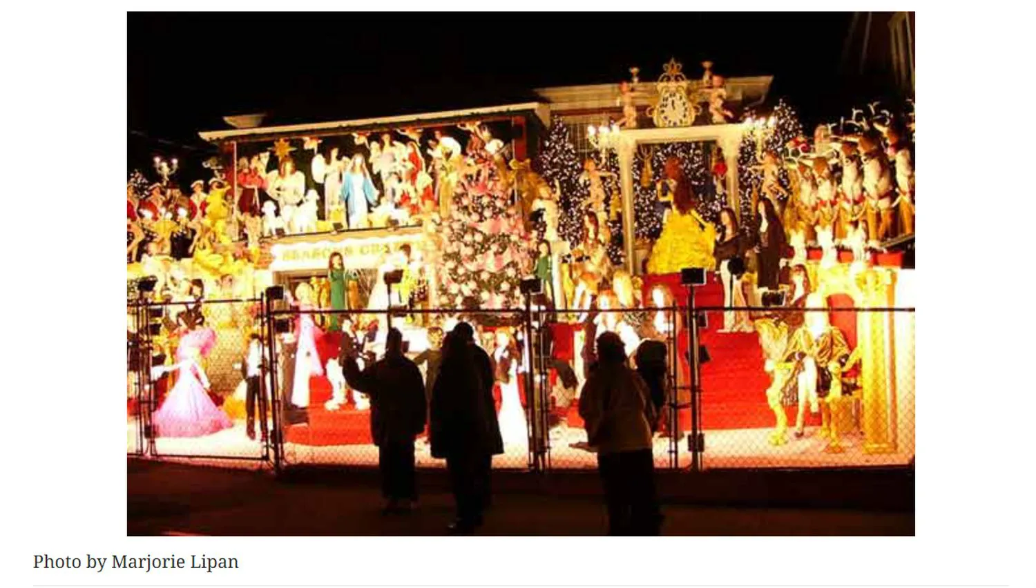 Cele mai frumoase case din lume decorate de Crăciun. Așa ceva nici în povești nu ați văzut