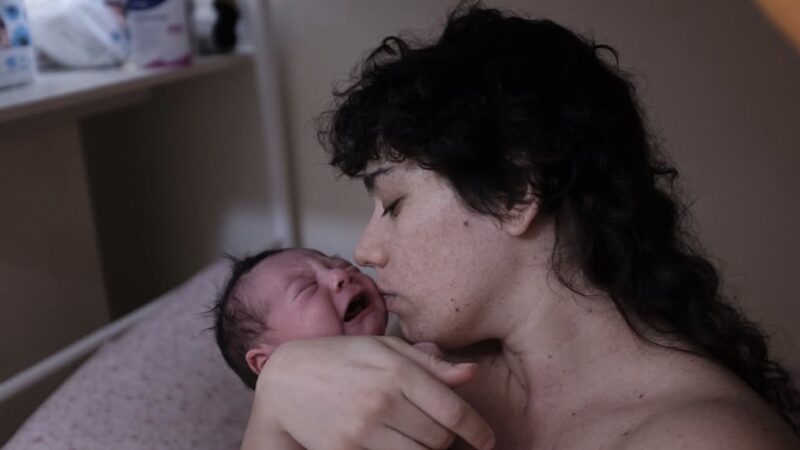 Ginerele Maiei Morgenstern dovedește că e un partener și tată exemplar. Imagini rare din sânul familiei