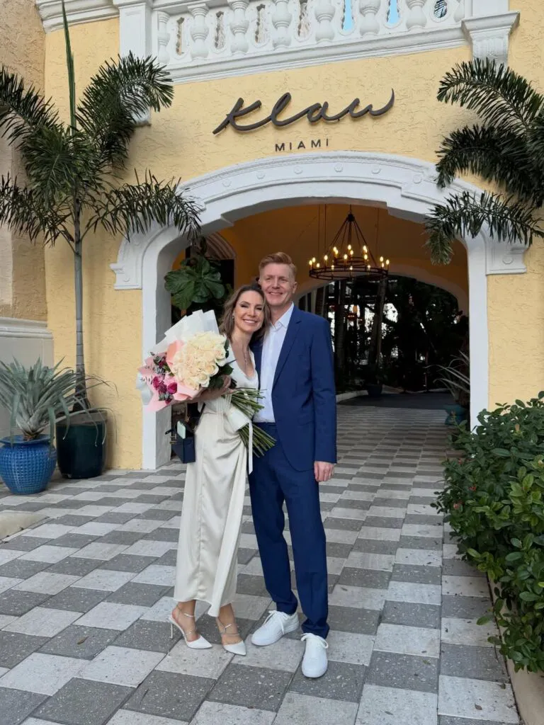 Cori Grămescu, viața în America, alături de un soț bavarez. „Prima dată în viață sunt într-o relație fără să mă pierd în ea”. Interviu exclusiv