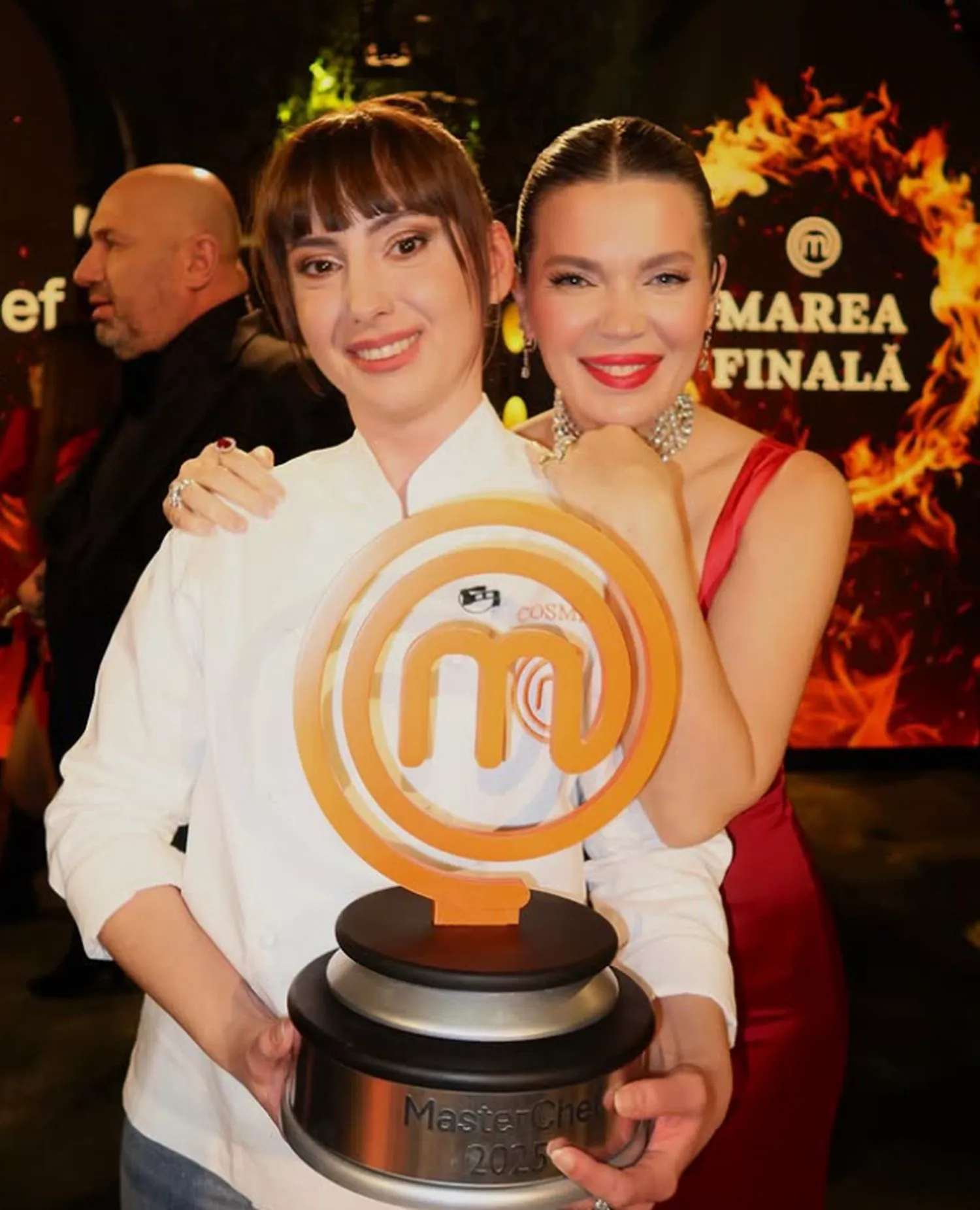 MasterChef 2025 și-a desemnat marele câștigător. A fost acordat și un premiu de popularitate pentru prima dată în istoria emisiunii
