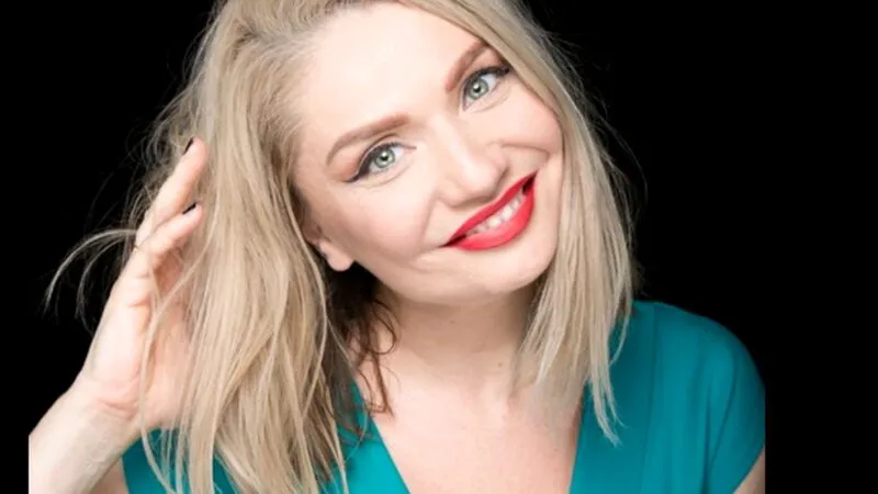 Cristina Cioran le bate obrazul cârcotașilor. „Copiii mei au și mamă și tată”. Cum se descurcă Alex Dobrescu în pușcărie