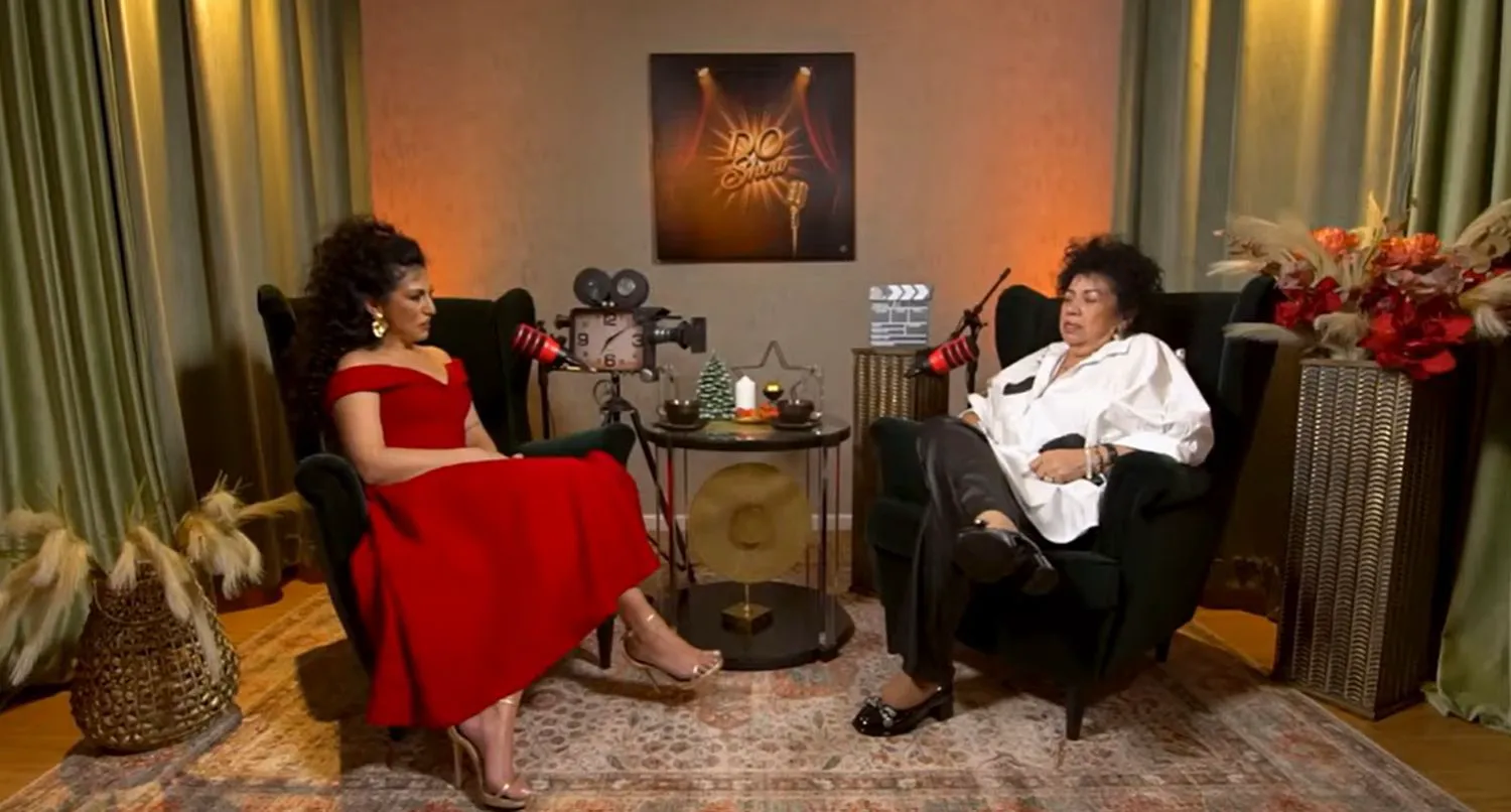 Bunicul Doiniței Oancea, „regele viorii”. Simpatica actrița spune cum a „chinuit-o” mama, dar și ce cadou ieșit din comun i-a făcut femeii care i-a dat viață